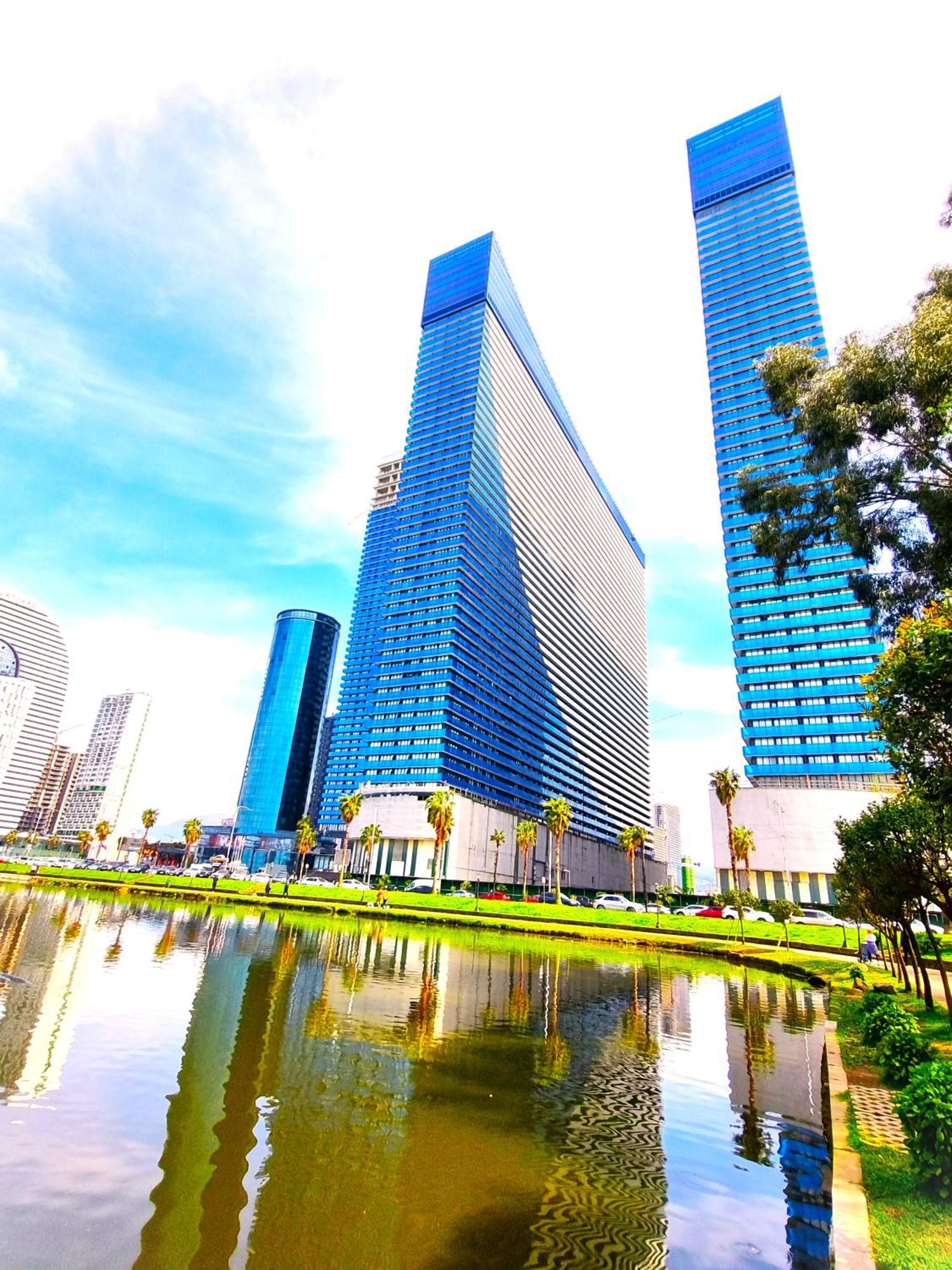 شقة Orbi City A D باتومي المظهر الخارجي الصورة